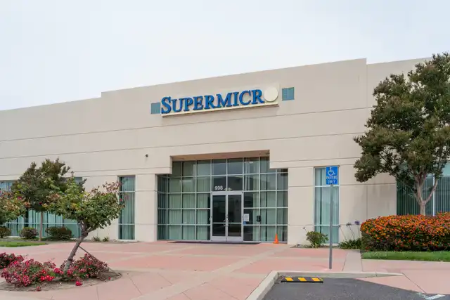 Super Micro Shares Fall 23% on Filing Delay, Hindenburg Research Report in 2024